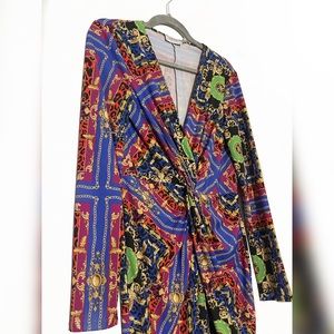 Eye-catching bold print jersey dress